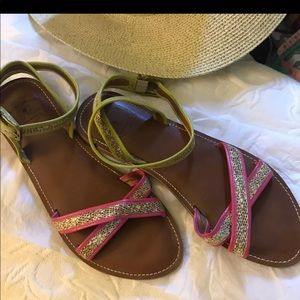💲⬇️ Lucky Brand pink/green leather sandals, 9.5